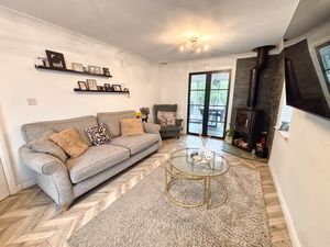 Photo 29- click for photo gallery